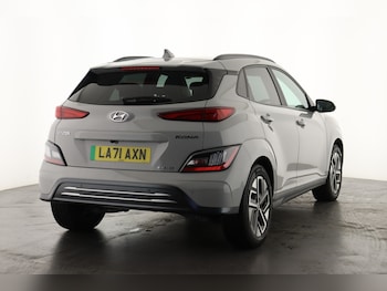Used Hyundai KONA 2022 for sale - 77079076: Photo