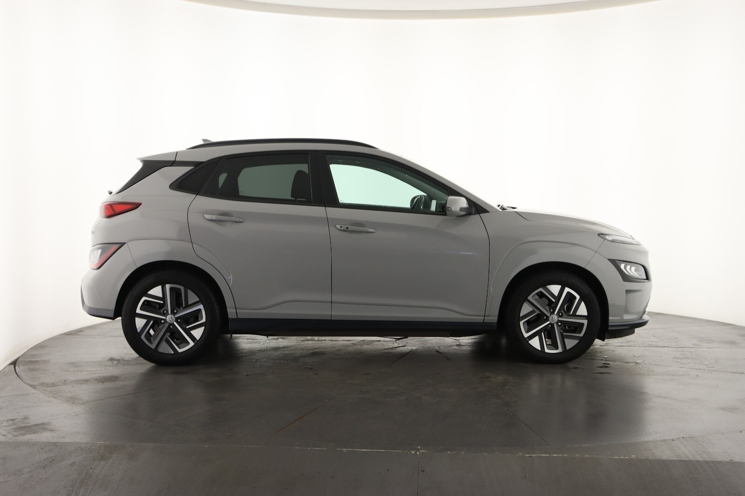 Used Hyundai KONA 2022 for sale - 77079076: Photo 5