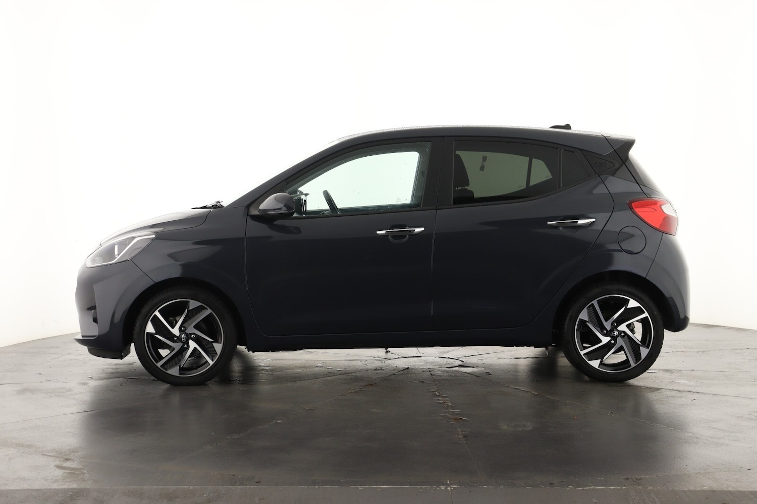 Used Hyundai i10 2024 for sale - 76872536: Photo 8