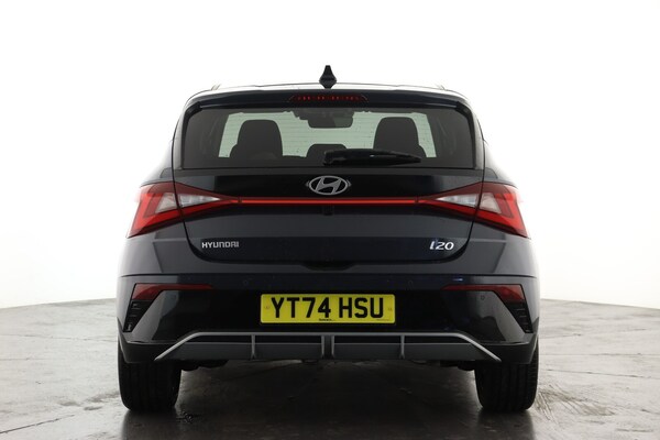 Used Hyundai i20 2024 for sale - 76140148: Photo 2
