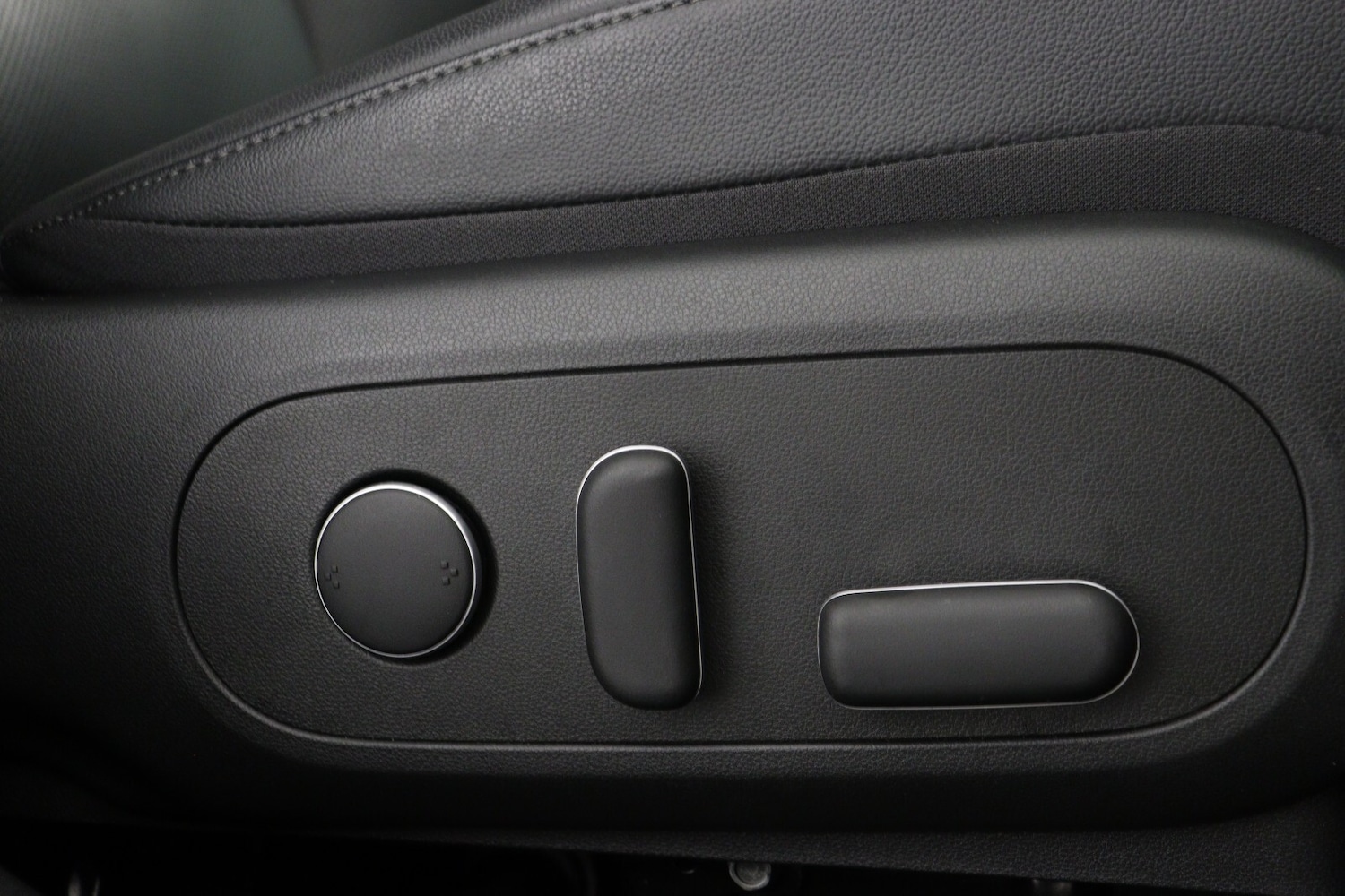 Used Hyundai KONA 2025 for sale - 76241502: Photo 16