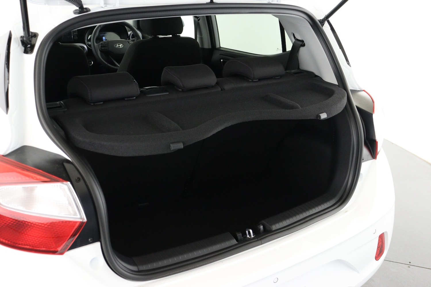 Used Hyundai i10 2025 for sale - 76960180: Photo 9