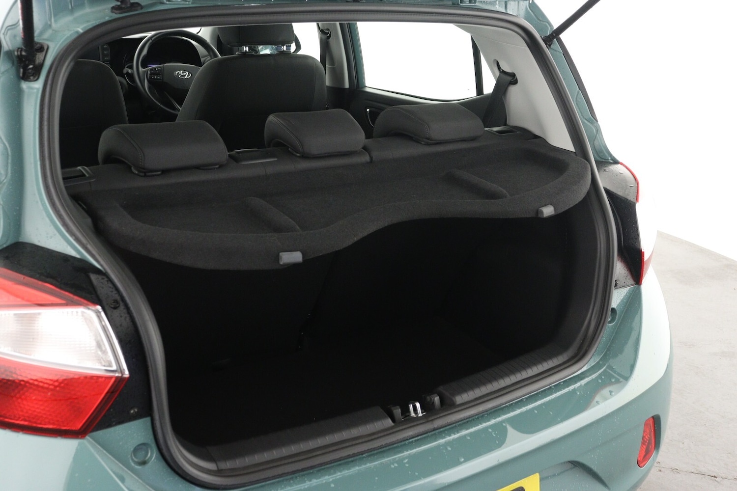 Used Hyundai i10 2023 for sale - 76116870: Photo 10