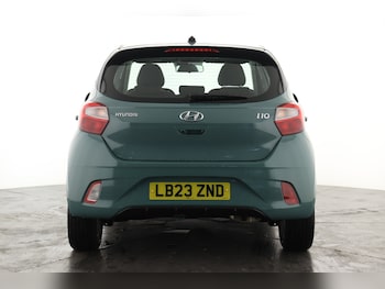 Used Hyundai i10 2023 for sale - 76116870: Photo 2