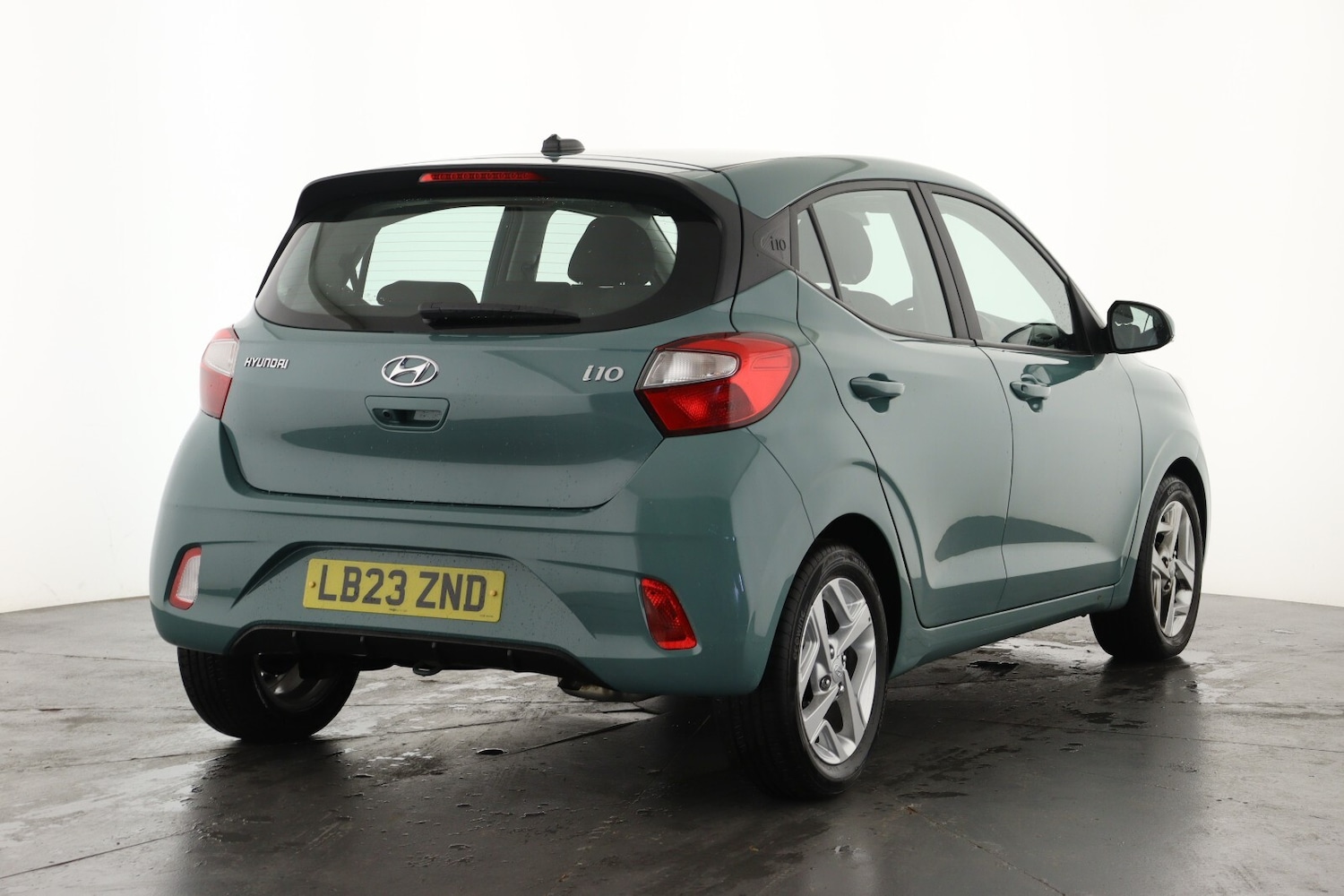 Used Hyundai i10 2023 for sale - 76116870: Photo 3