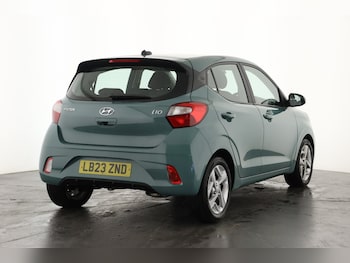 Used Hyundai i10 2023 for sale - 76116870: Photo 3
