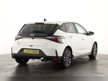 Used Hyundai i20 2024 for sale - 77127549: Photo