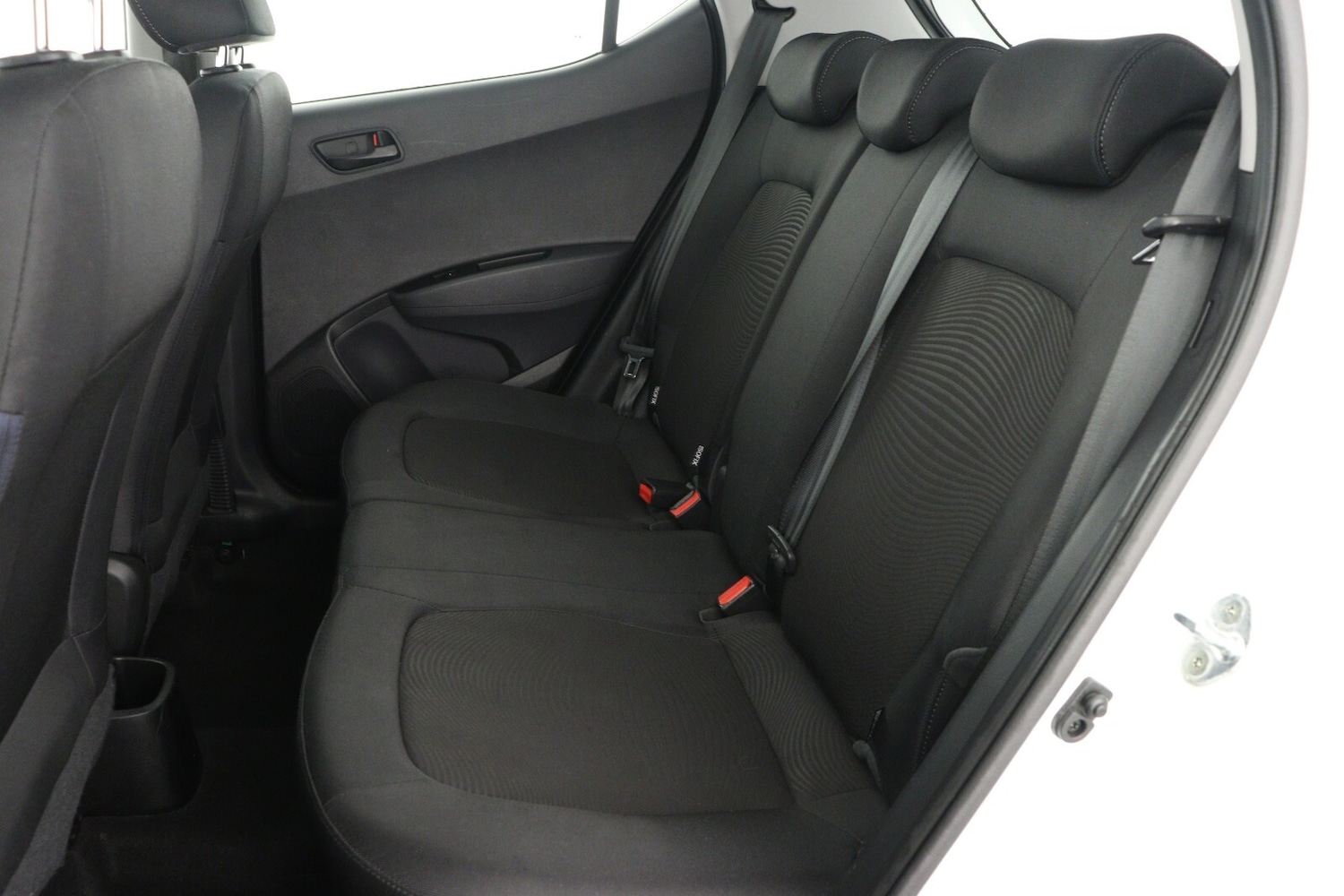 Used Hyundai i10 2017 for sale - 77339335: Photo 12