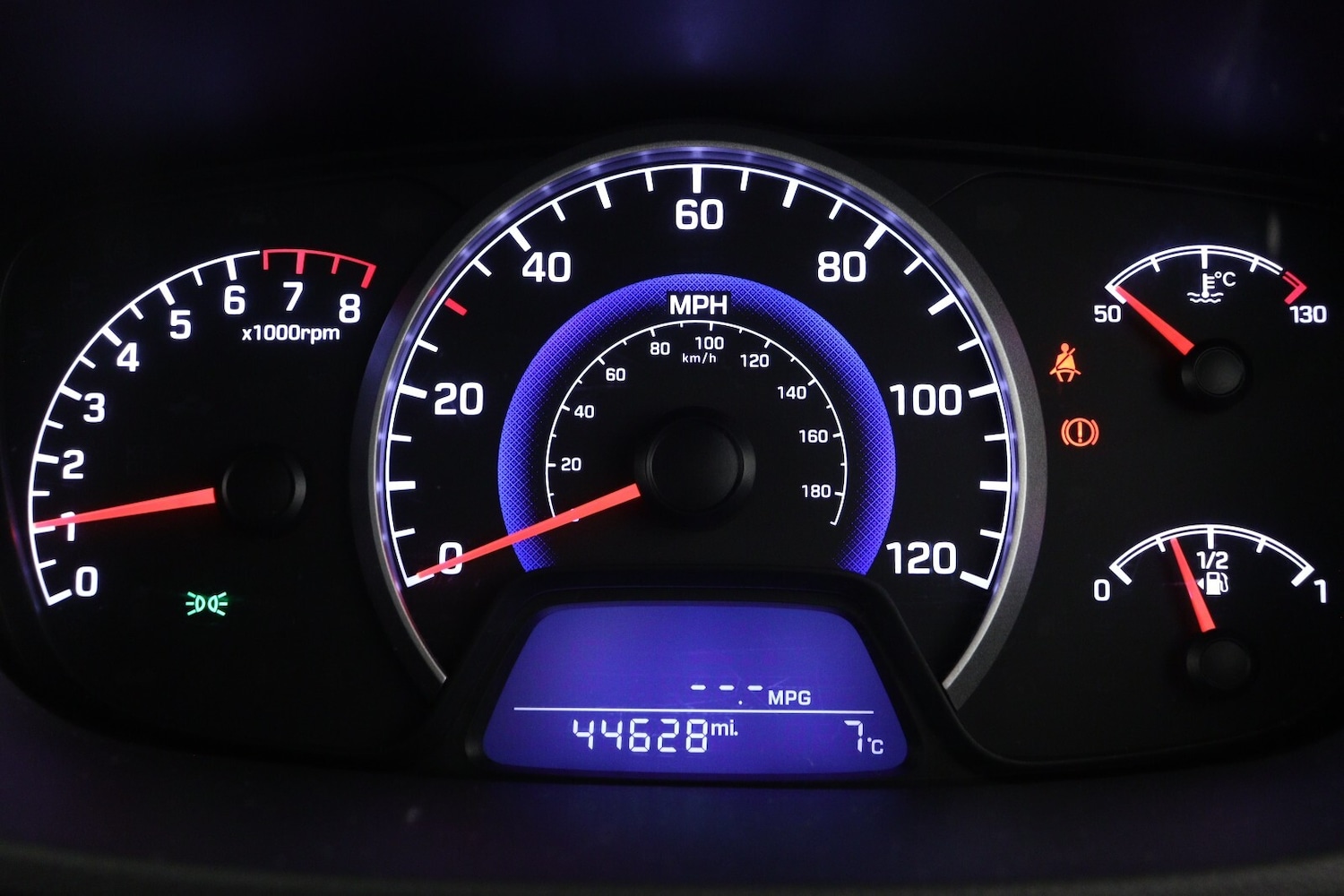 Used Hyundai i10 2017 for sale - 77339335: Photo 21