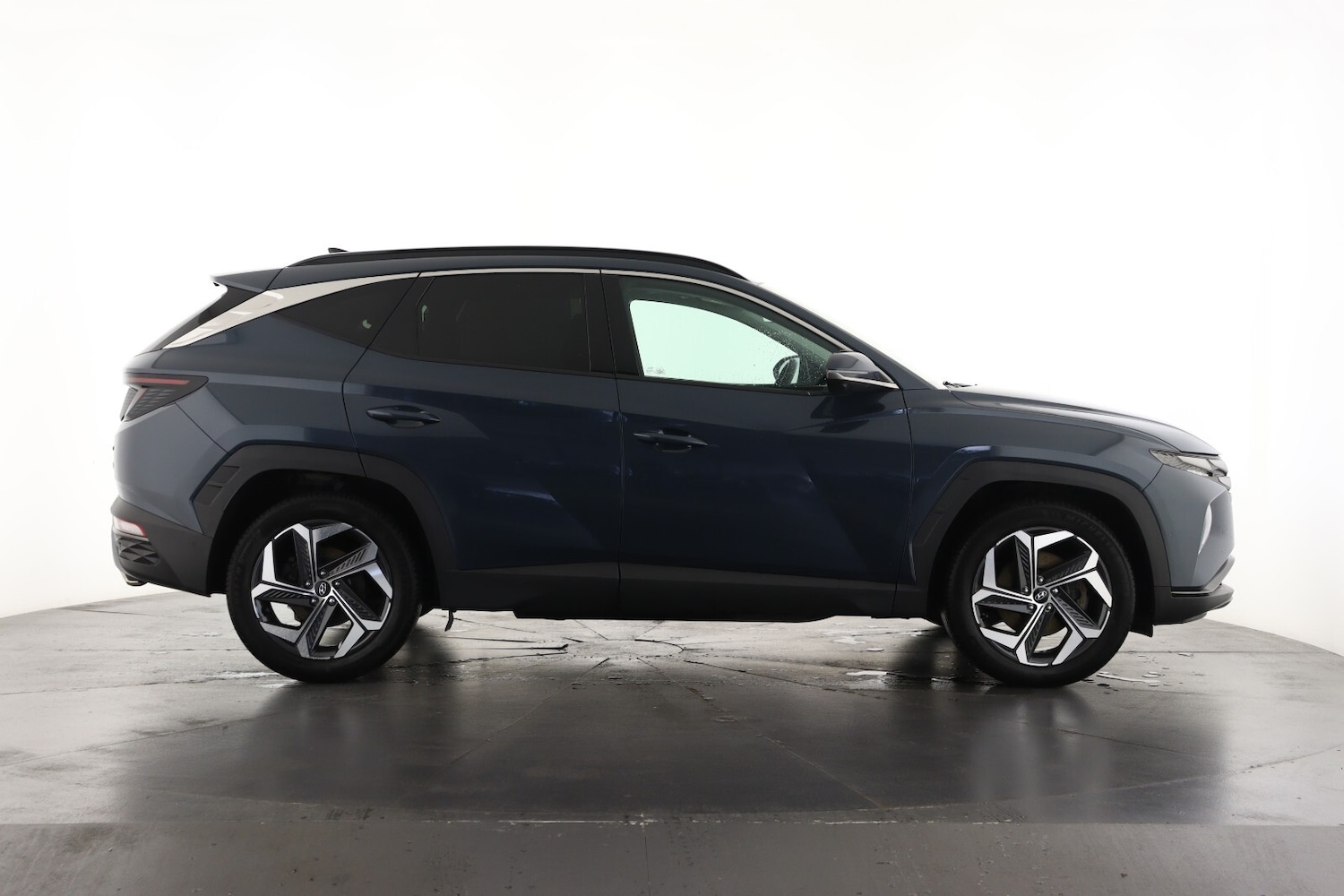 Used Hyundai TUCSON 2021 for sale - 76872902: Photo 4