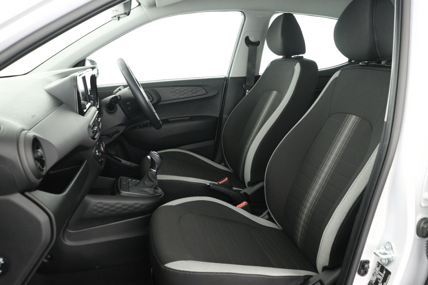 Used Hyundai i10 2025 for sale - 77588541: Photo 11