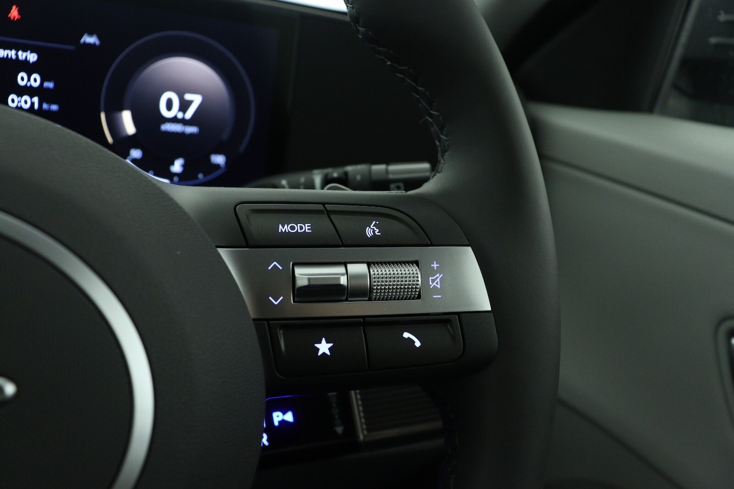 Used Hyundai KONA 2025 for sale - 76615295: Photo 24