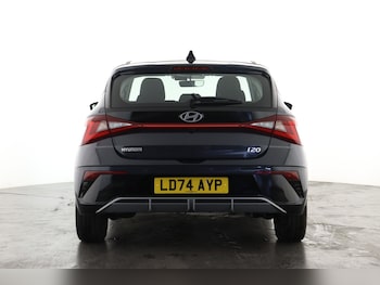 Used Hyundai i20 2024 for sale - 75796805: Photo