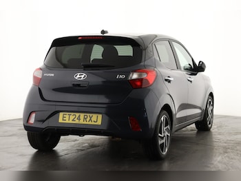 Used Hyundai i10 2024 for sale - 76434790: Photo