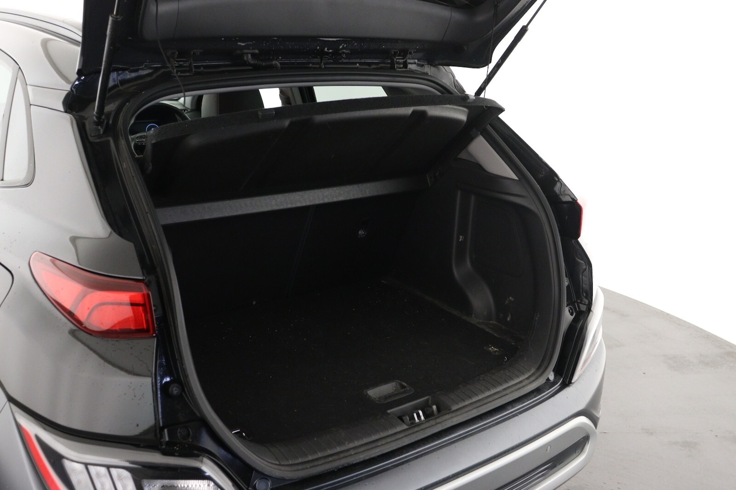 Used Hyundai KONA 2021 for sale - 76168652: Photo 10