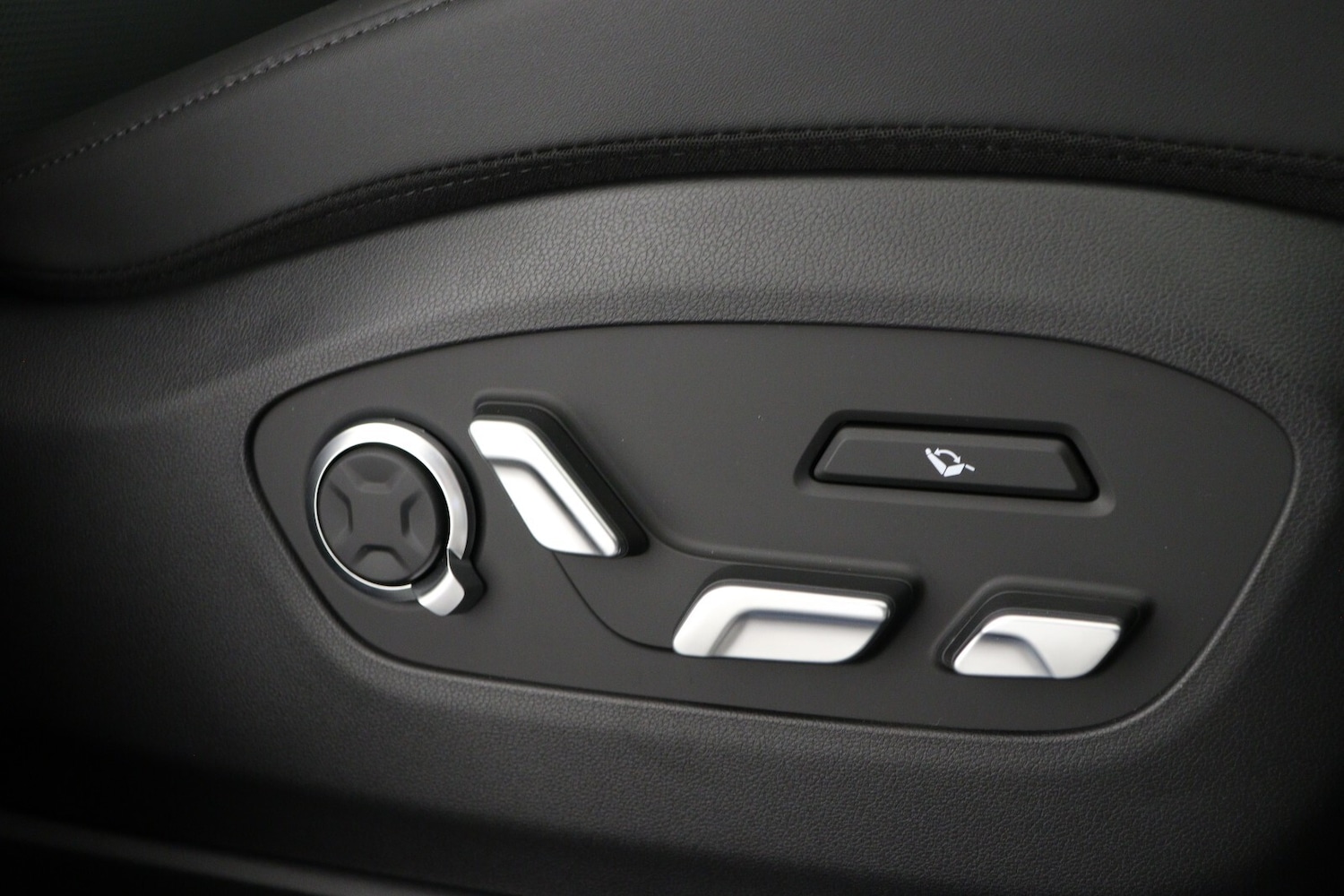 Used Hyundai IONIQ 9 2025 for sale - 76871315: Photo 24