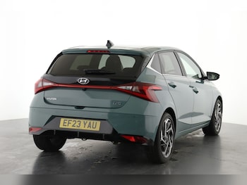 Used Hyundai i20 2023 for sale - 79182003: Photo