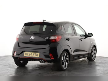 Used Hyundai i10 2024 for sale - 77971696: Photo