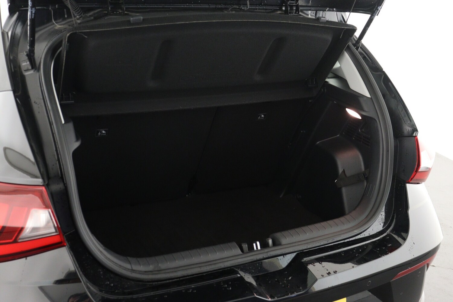 Used Hyundai i20 2024 for sale - 77855658: Photo 9