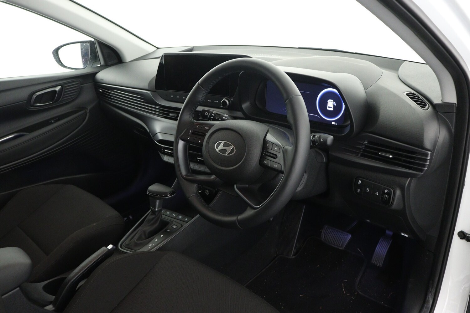 Used Hyundai i20 2023 for sale - 76869734: Photo 13