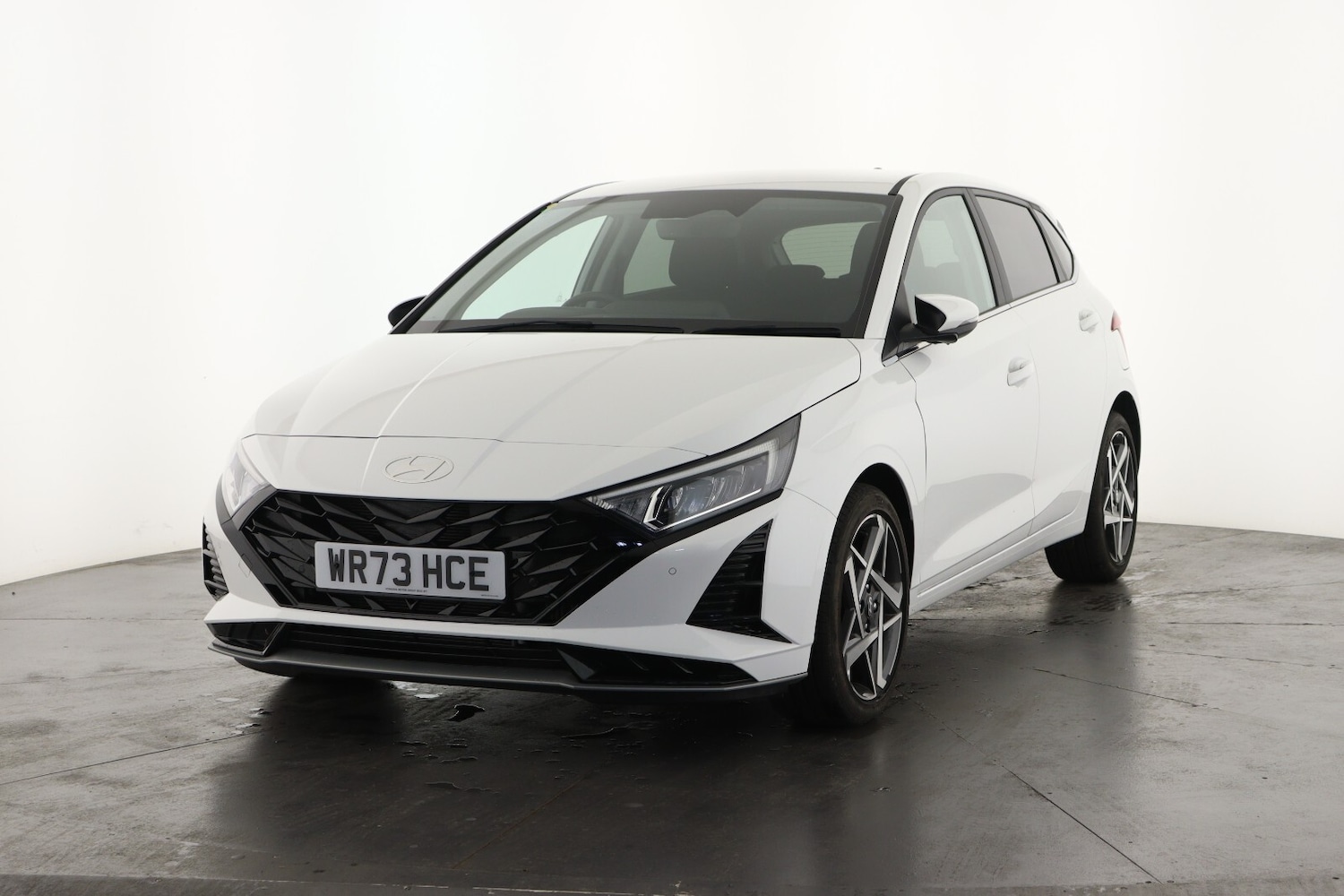 Used Hyundai i20 2023 for sale - 76869734: Photo 6