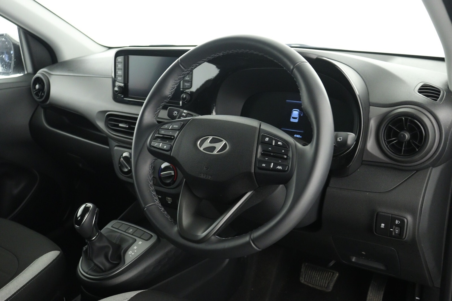 Used Hyundai i10 2025 for sale - 76874751: Photo 13