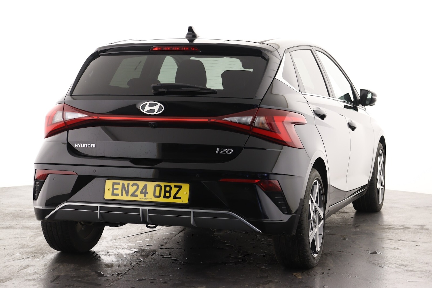 Used Hyundai i20 2024 for sale - 76869740: Photo 3