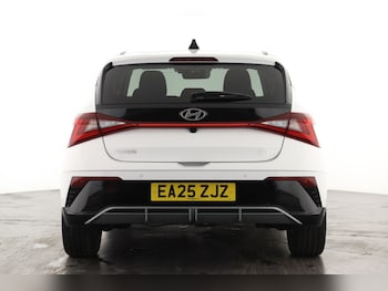 Used Hyundai i20 2025 for sale - 77105852: Photo