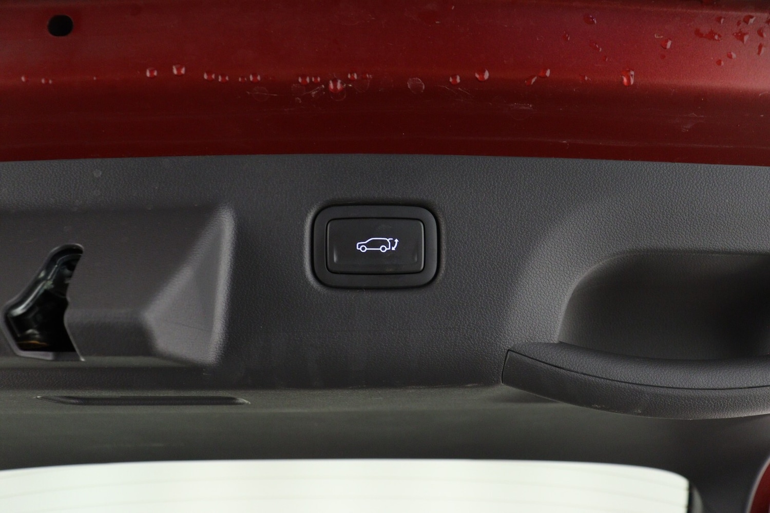 Used Hyundai KONA 2024 for sale - 76870673: Photo 11