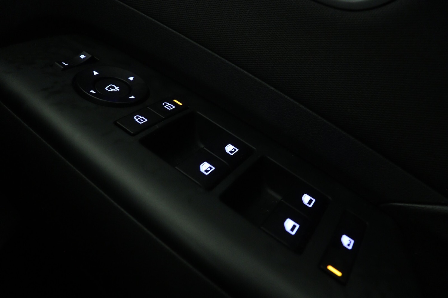 Used Hyundai KONA 2025 for sale - 76870830: Photo 24