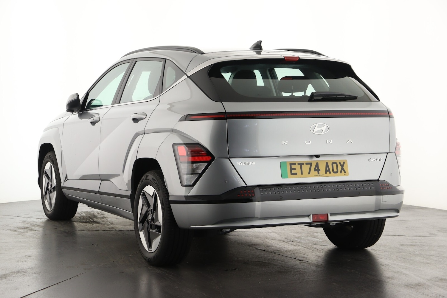 Used Hyundai KONA 2025 for sale - 76870830: Photo 8