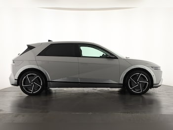 Used Hyundai IONIQ 5 2025 for sale - 76466216: Photo