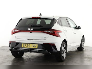 Used Hyundai i20 2024 for sale - 75485122: Photo