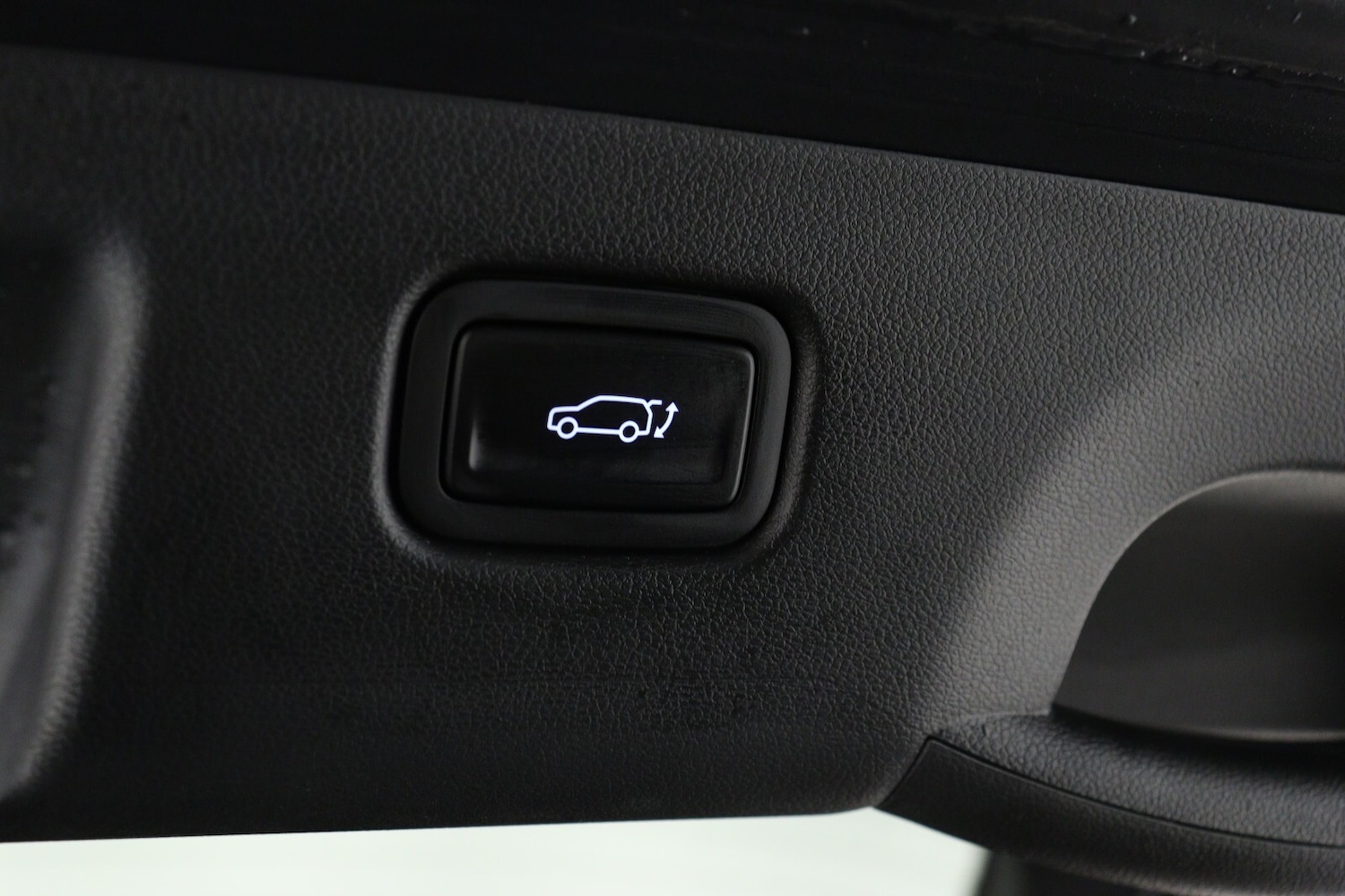 Used Hyundai KONA 2025 for sale - 76869846: Photo 10