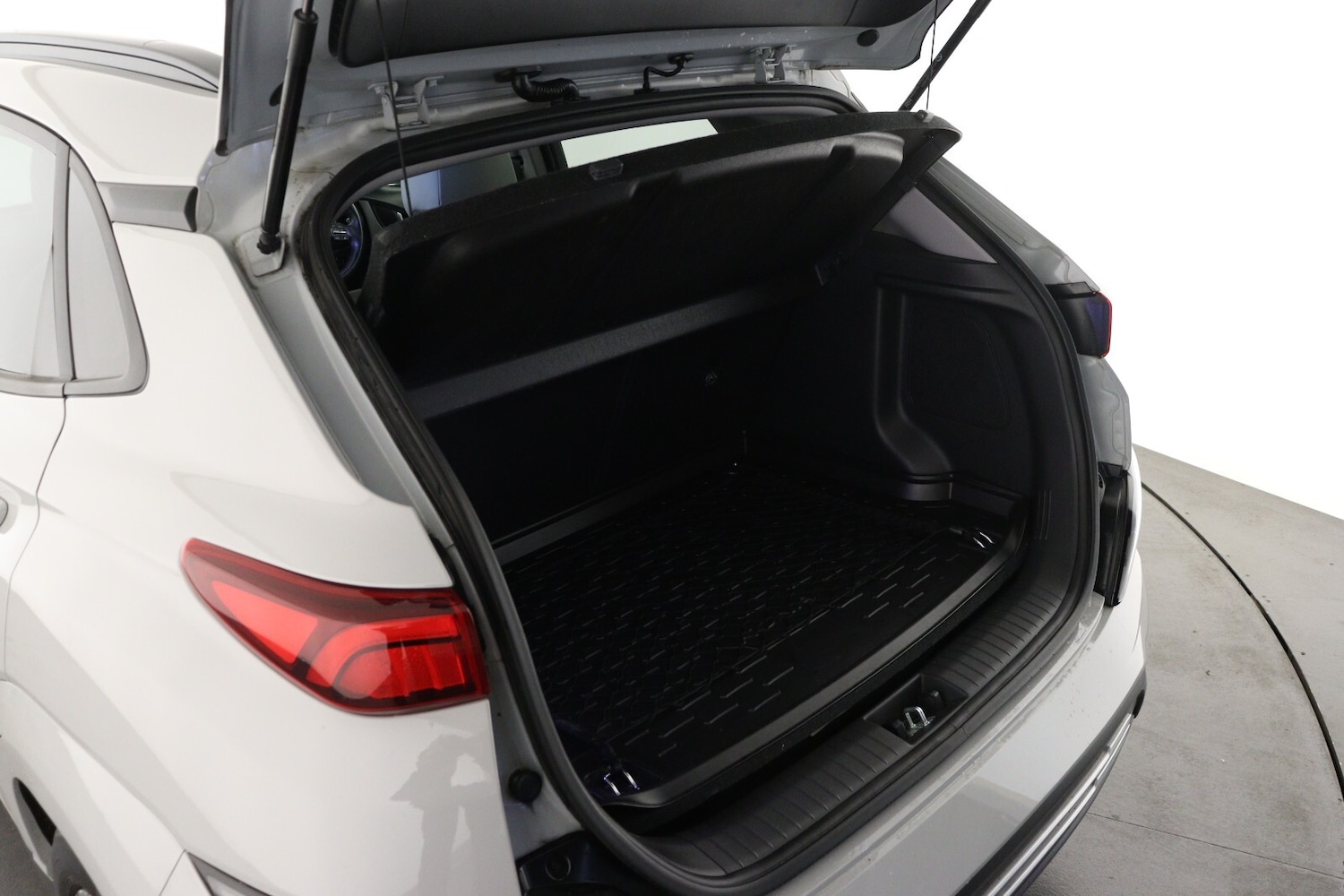 Used Hyundai KONA 2022 for sale - 76869714: Photo 10