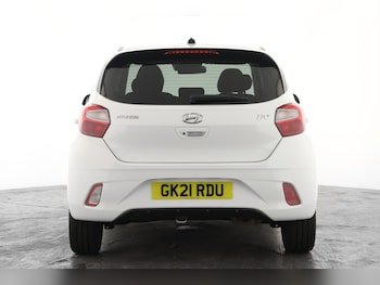 Used Hyundai i10 2021 for sale - 78729799: Photo