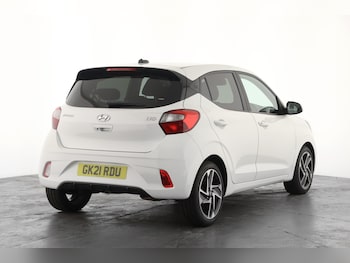 Used Hyundai i10 2021 for sale - 78729799: Photo