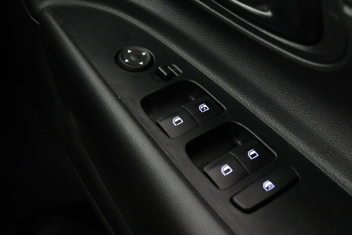 Used Hyundai i20 2024 for sale - 76869505: Photo 25