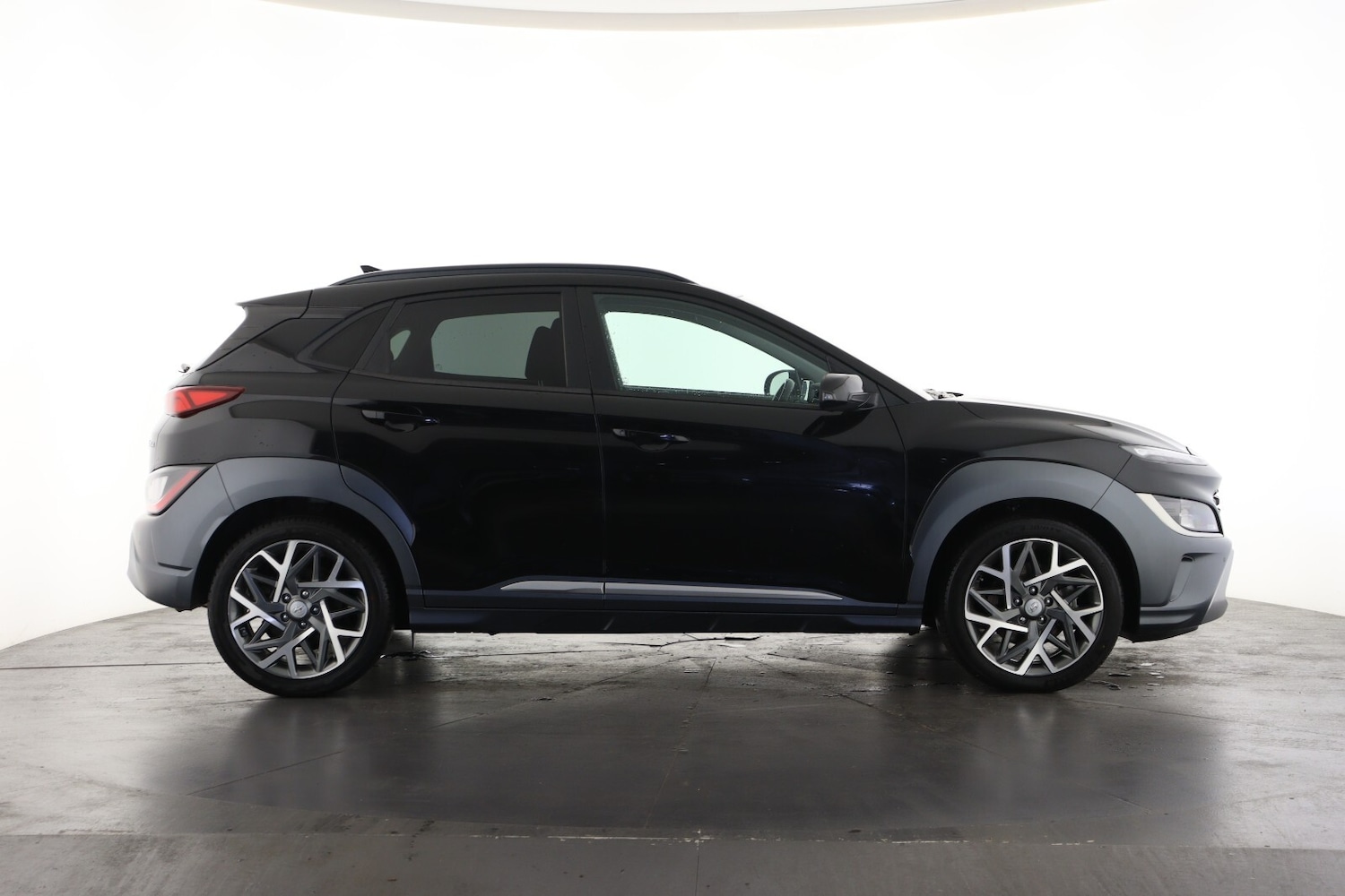 Used Hyundai KONA 2022 for sale - 76871866: Photo 4