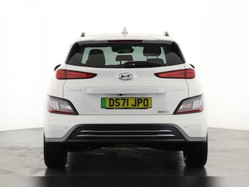 Used Hyundai KONA 2022 for sale - 76154668: Photo 2
