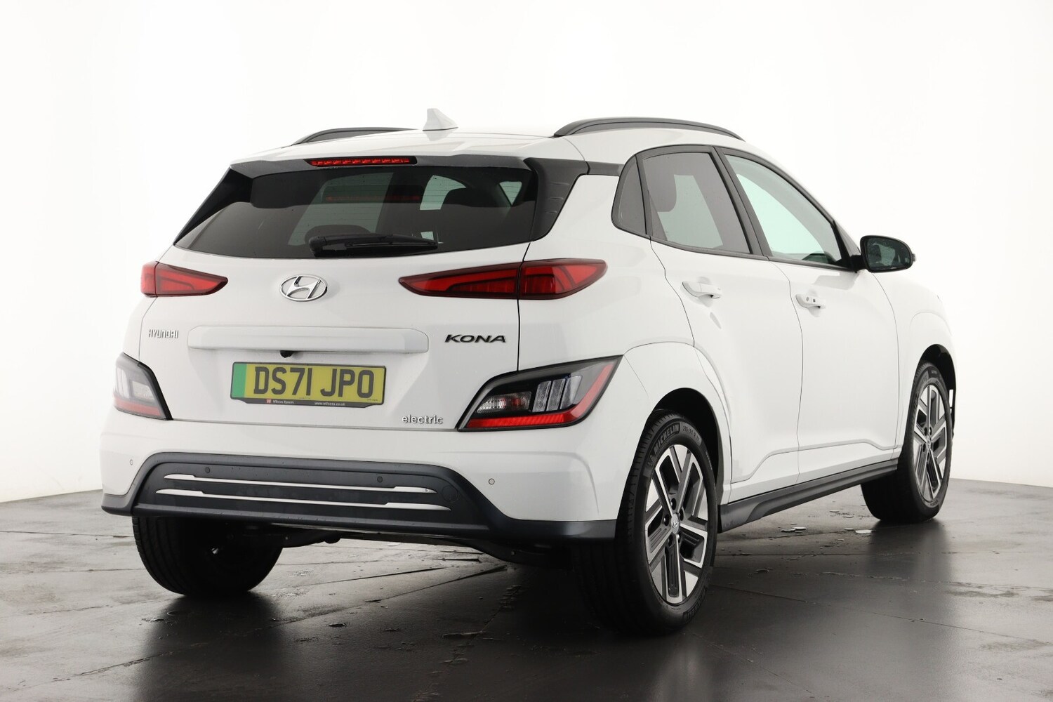 Used Hyundai KONA 2022 for sale - 76154668: Photo 3