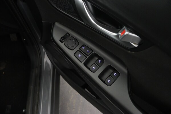 Used Hyundai KONA 2022 for sale - 75776168: Photo 24