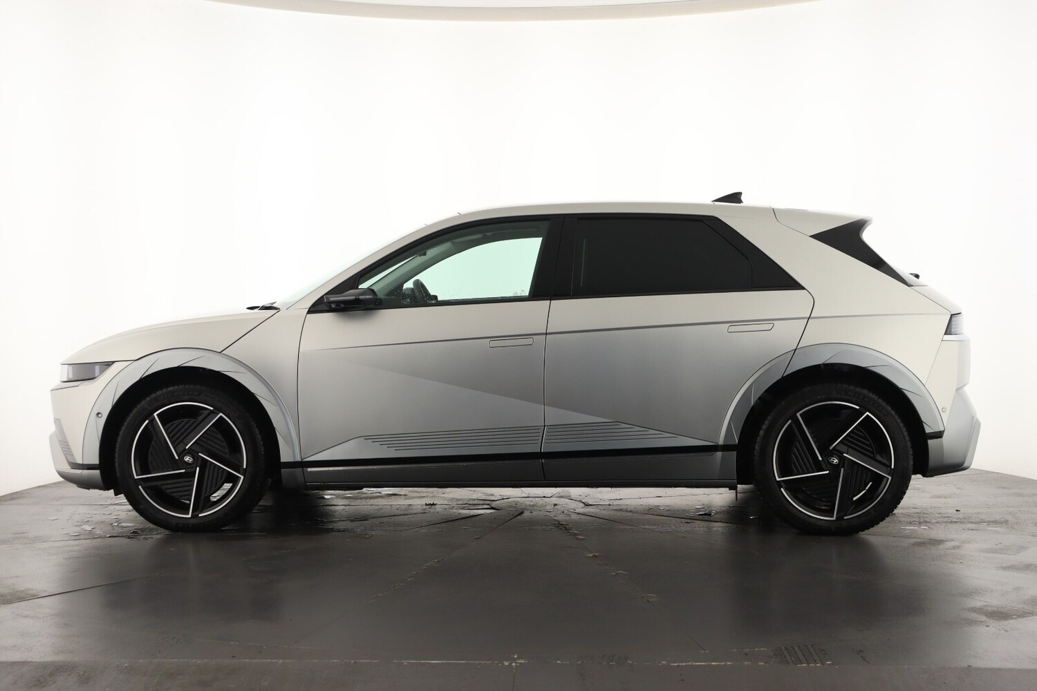 Used Hyundai IONIQ 5 2025 for sale - 76602835: Photo 8