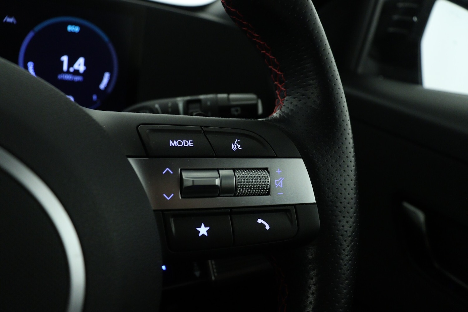 Used Hyundai KONA 2023 for sale - 76873758: Photo 22