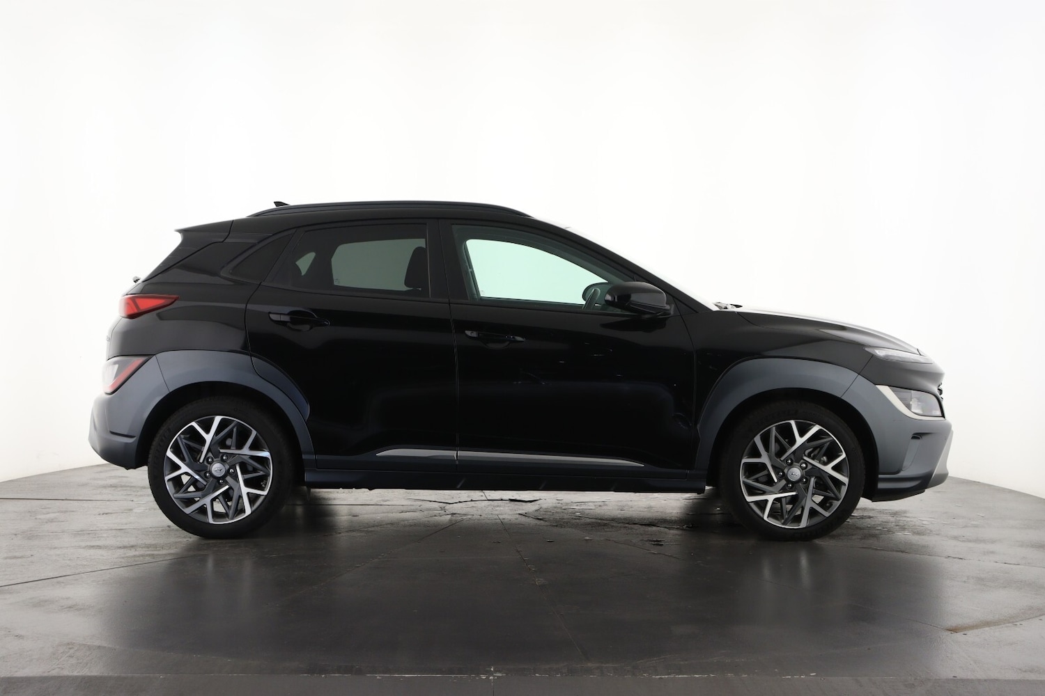 Used Hyundai KONA 2022 for sale - 76870859: Photo 5