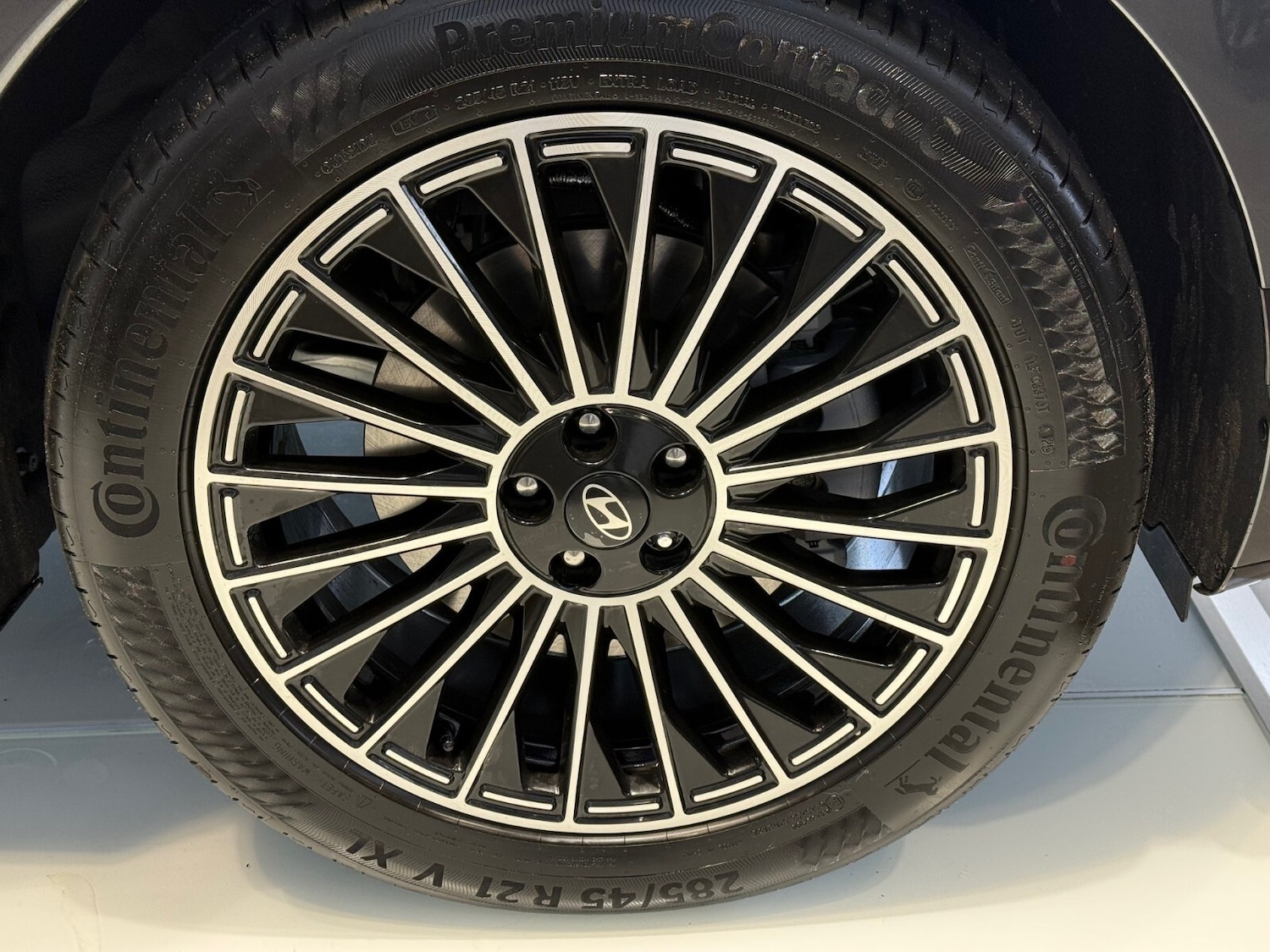 Used Hyundai IONIQ 9 for sale - 76623116: Photo 8