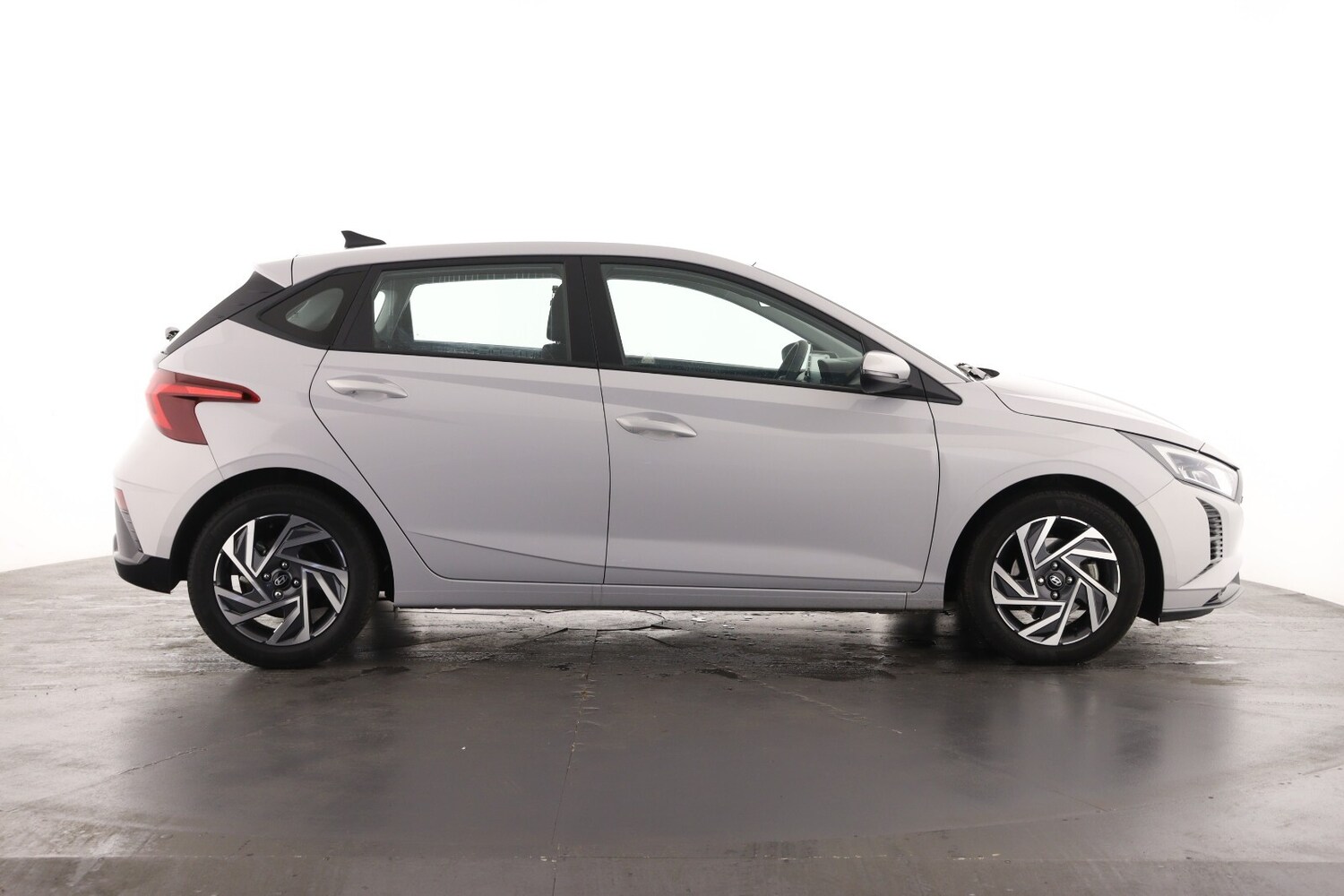 Used Hyundai i20 2024 for sale - 75921855: Photo 5