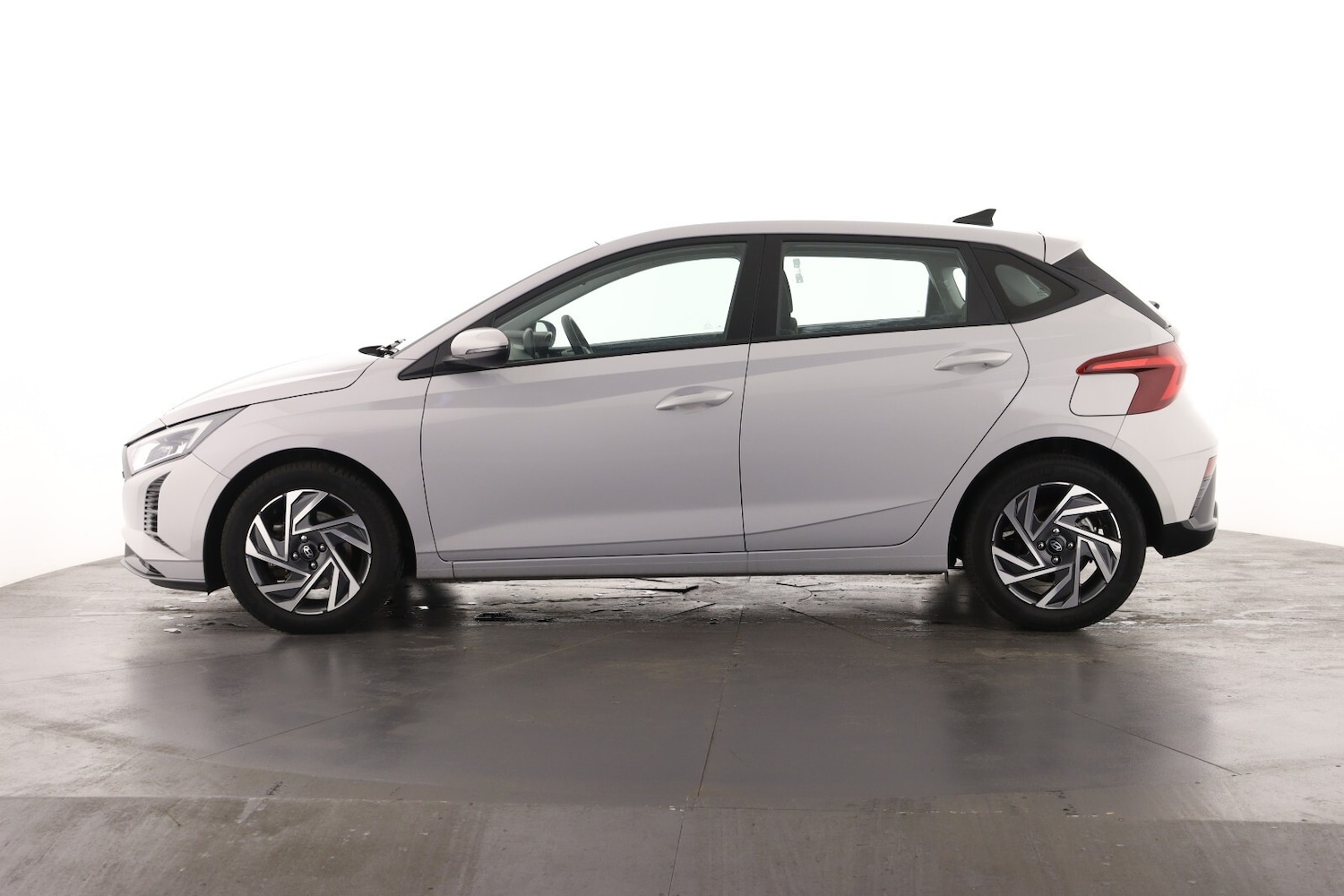 Used Hyundai i20 2024 for sale - 75921855: Photo 8