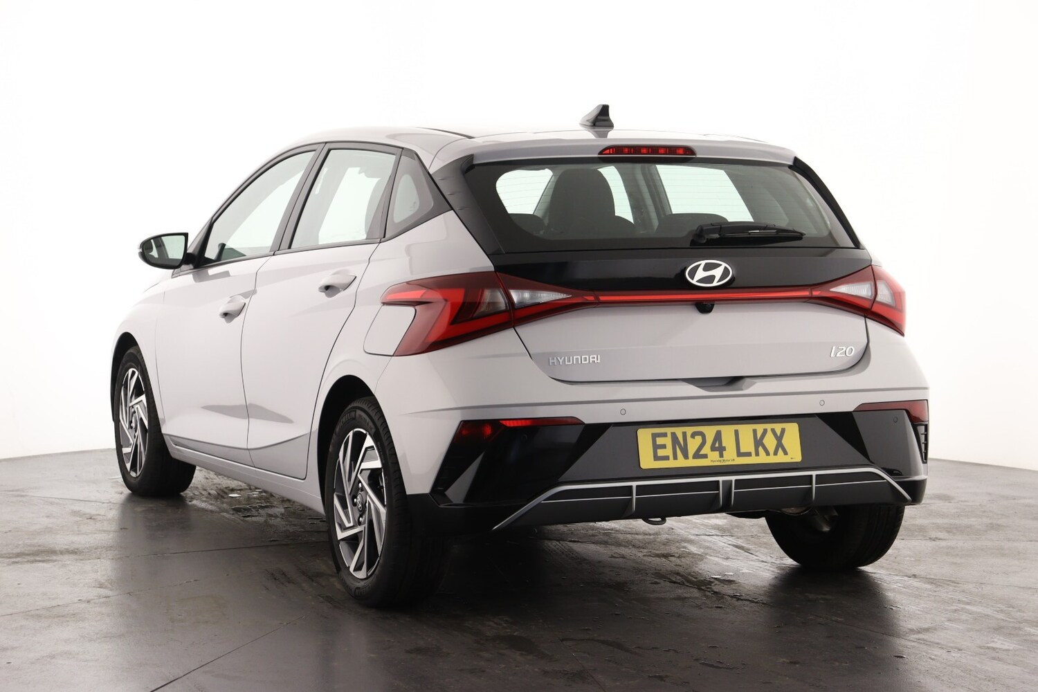 Used Hyundai i20 2024 for sale - 75921855: Photo 9