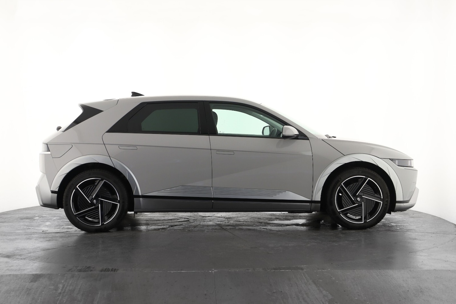 Used Hyundai IONIQ 5 2024 for sale - 77581402: Photo 5